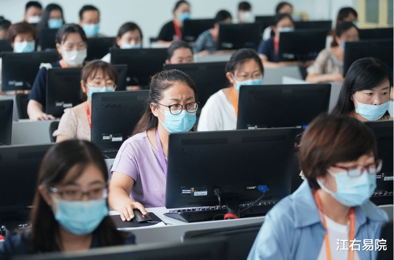 |3天后公布高考成绩，实际分数和估分相差太大怎么办？建议复核！