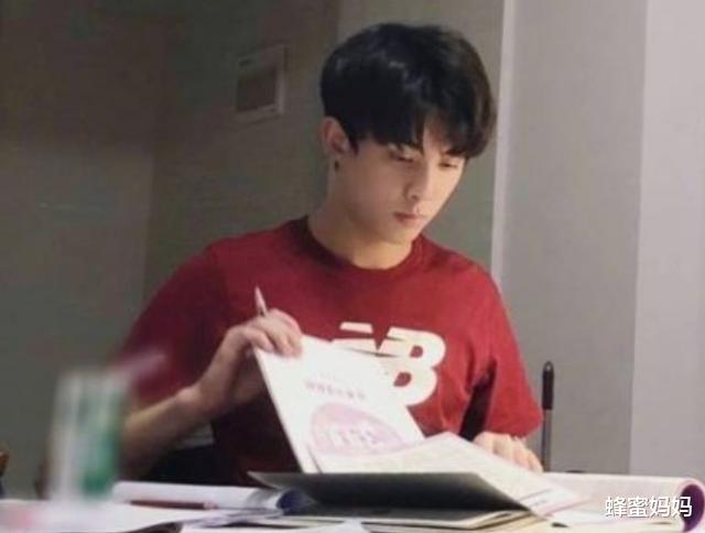 蜂蜜|家长呼吁：快取消“高考复读生”，这些省份：收到，已取消