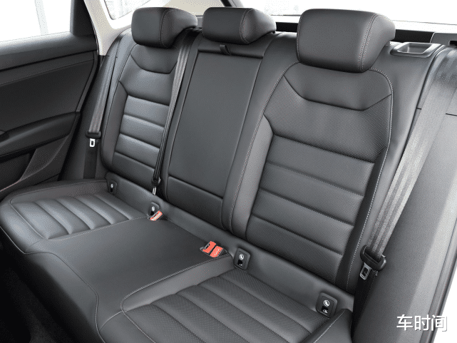 大众汽车|大众又成功了！跌至12万，30天狂甩17331台，誓要取代CR-V