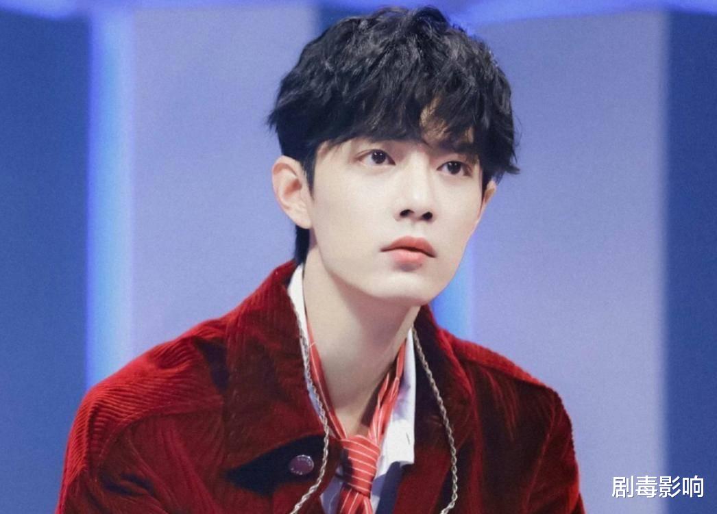 【肖战】肖战踩零点道歉后发布新歌，一小时赚千万，6小时销量排历史第四