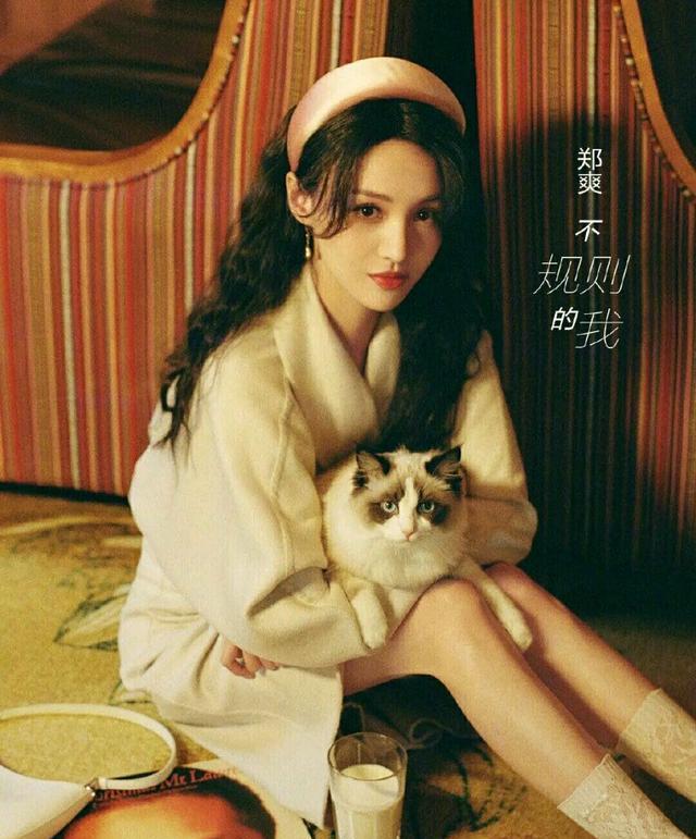 郑爽|彻底凉凉？风波后郑爽代言换人物料被火速下架，5部剧还未播出……