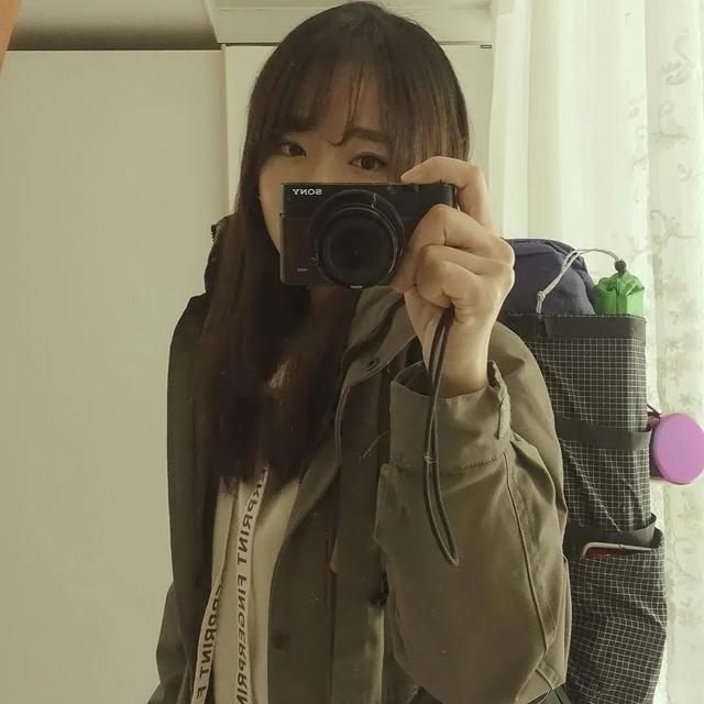 【】韩国30岁单身女孩，公开独居十年的公寓火遍油管：自由工作的日子，真的太爽了