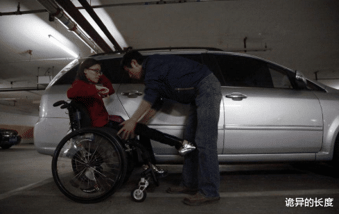 【桑兰】国家体操运动员高位截瘫,被“养父”侵犯索要巨额赔款,现在怎样