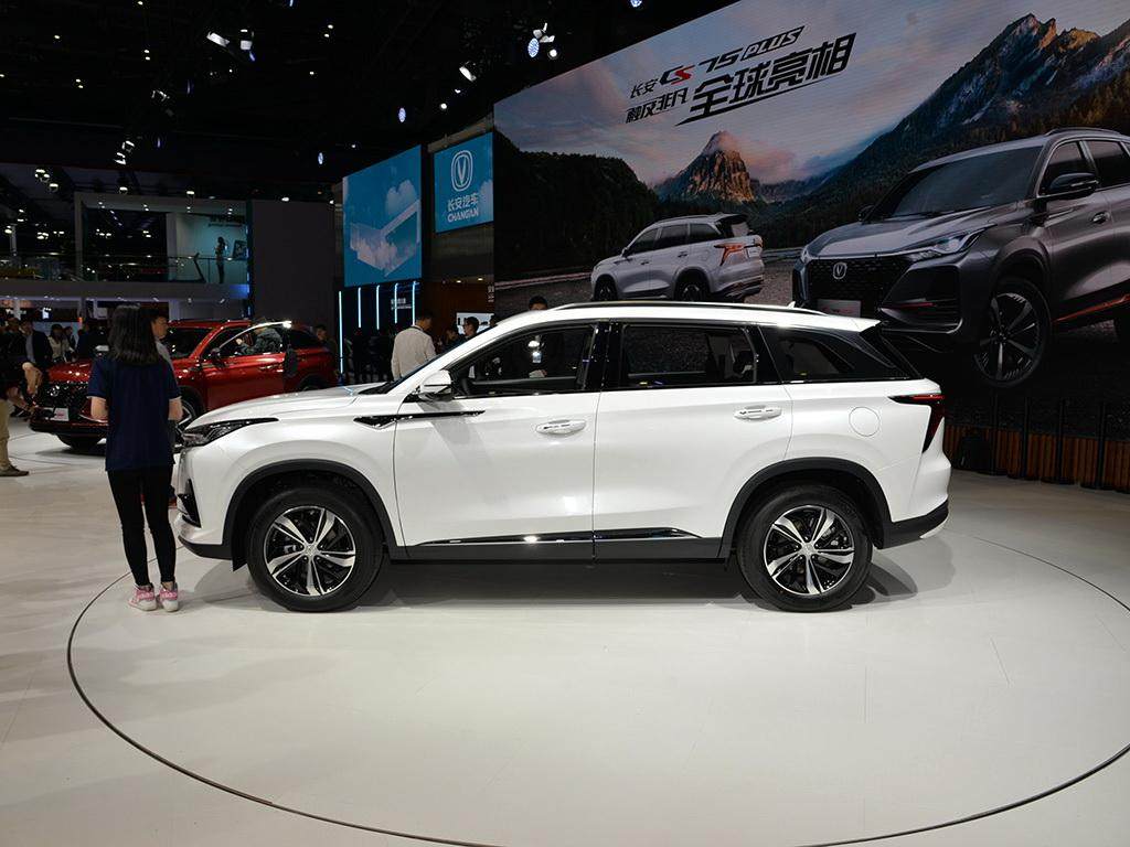 长安汽车|看了长安CS75 PLUS的CRV的销量,我才发现大家对国产车误解还是多