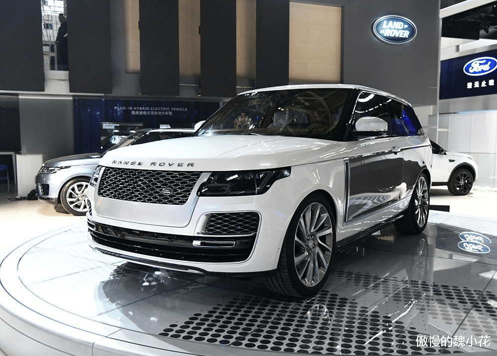 路虎揽胜|“路虎揽胜”推双门版,全球限量999台,售价380万,内饰太豪横!