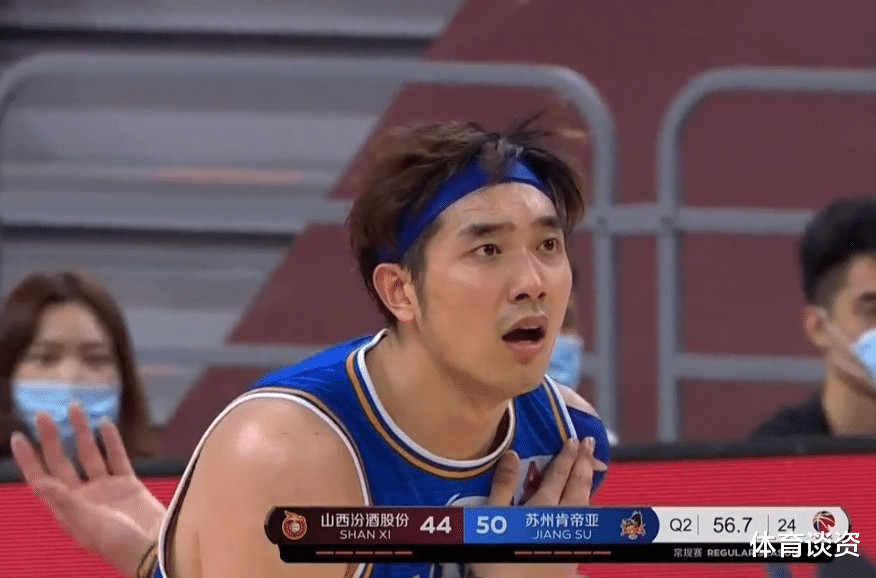 #江苏男篮#28投轰46+28!比周琦还劲爆,CBA又一中锋打疯,连续两场暴走