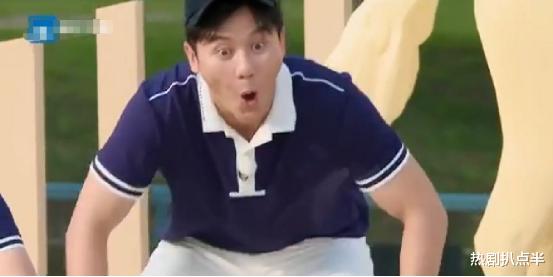 孟美岐|《奔跑吧》孟美岐抢尽baby风头，惊现180度海绵腰，平衡力逆天