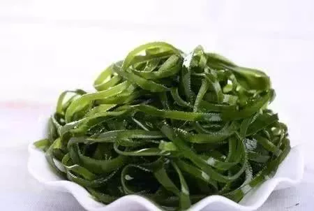 蕺菜@比吸烟还致癌的它,已“入侵”千家万户!吃得越多,癌细胞越喜欢