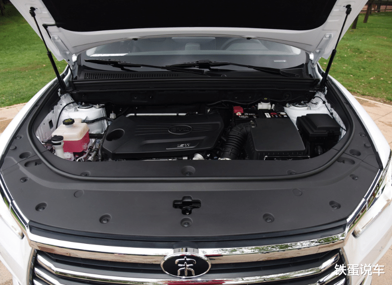 「买车」人生第一次买车，别忘记这五款，省油耐用好停车