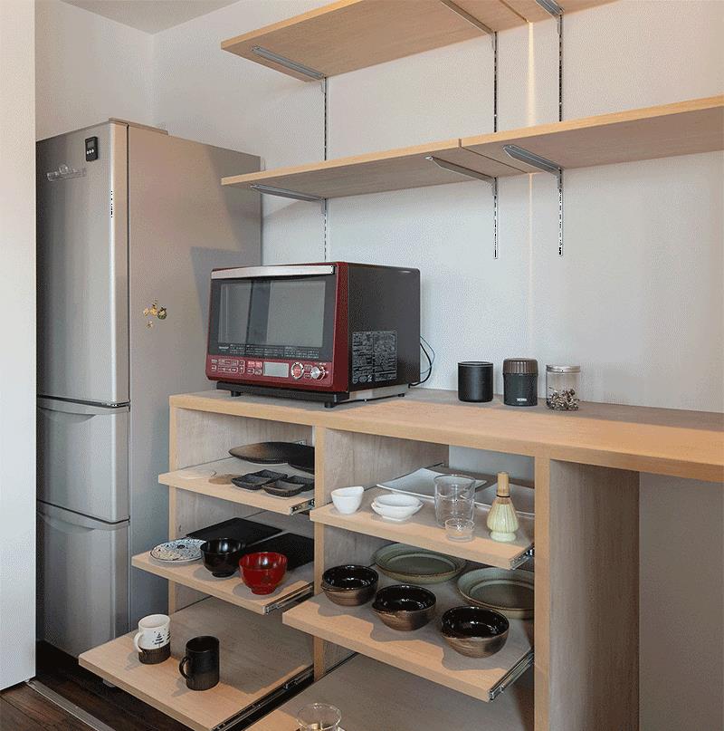 |日本厨房难得一见脏乱差，主妇3招彻底断舍离，清清爽爽这才像样