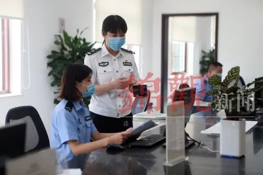 人民警察节|“中国人民警察节”设立 8年前成都公安女警曾提交建议