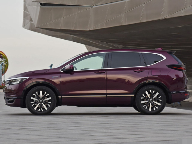 SUV|油耗4.9L的Suv，本田皓影起售15.08万，比逍客帅气，可以放弃H6