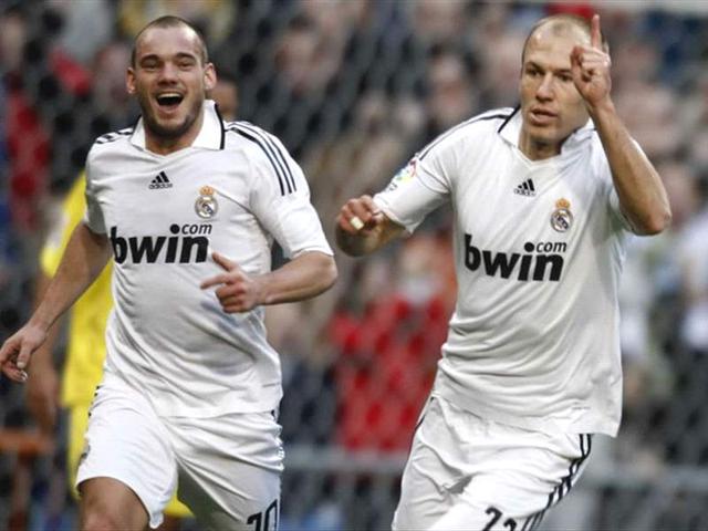 国际米兰|拜仁血屠巴萨 国米有望劲收1500万 却担心罗本斯内德故事重演