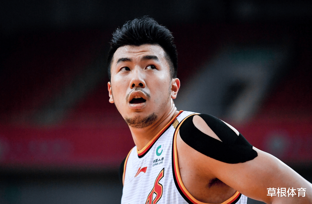 邹雨宸|41+25！中国男篮天才王者归来 CBA鱼腩迎来真核 杜锋可以考虑下他
