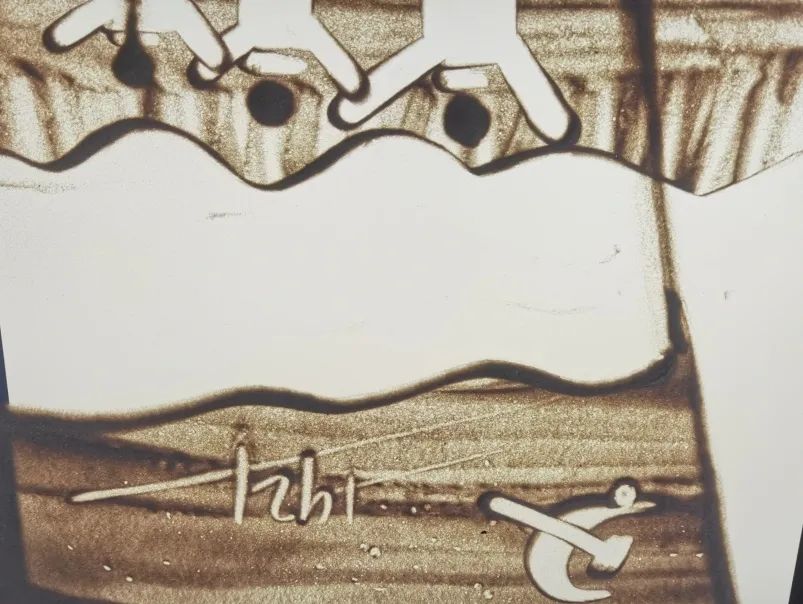 上海徐汇 居民好评不断，红色沙画活学“四史”！