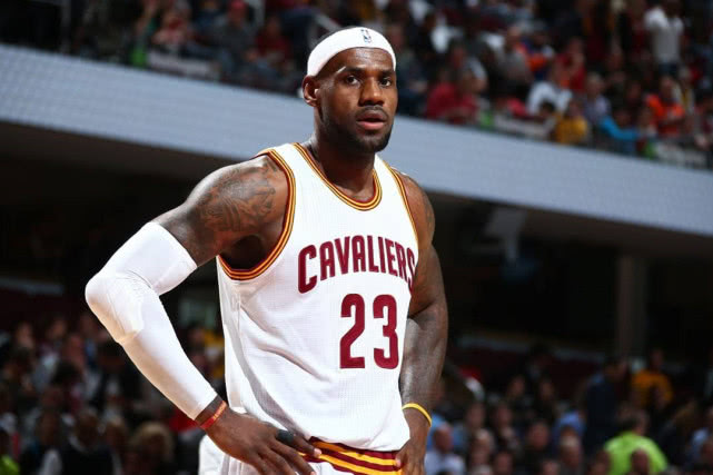 森林狼队■没退役却无人敢穿的四件NBA球衣：森林狼的21号，骑士的23号