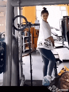 健身|为什么健身女网红都喜欢撅屁股拍照？
