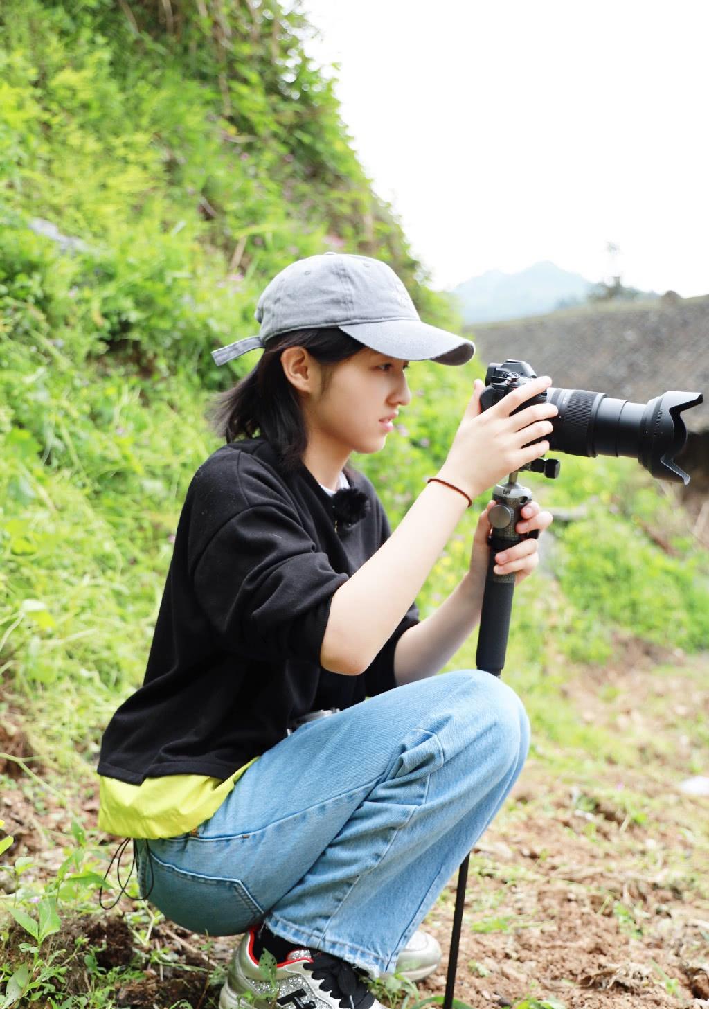 『张子枫』《跑男》邀请张子枫被拒绝，她每次都说这几个字，难怪这么火！