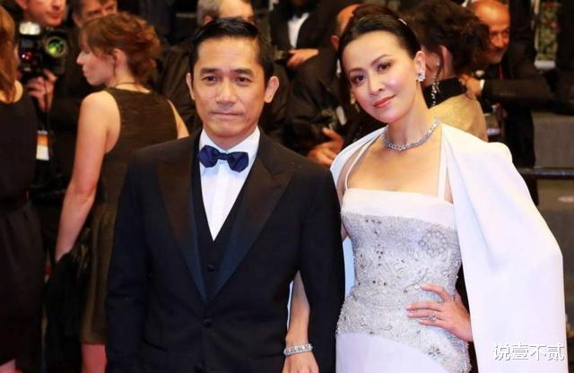 刘嘉玲|刘嘉玲和侄子同框似母子,侄子颜值超高,或将继承她的8亿身家