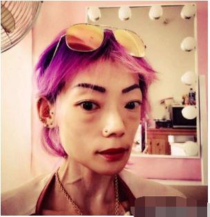 豪门@因丈夫一句\你胖了\, 从豪门阔太瘦成\外星人\的伍智恒到底值得吗?