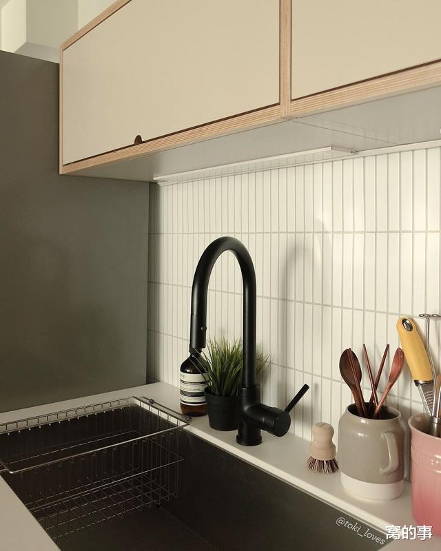 『电影』韩国夫妻晒出80㎡婚房，引数万人关注，精致温馨，堪比电影中场景