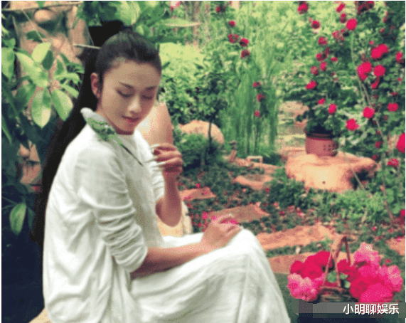 [杨丽萍]杨丽萍和男徒弟跳舞投入太深，镜头被拉近后，网友：无法接受