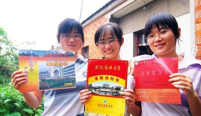 高考志愿|大学招生办主任：志愿填报后，这件事家长与孩子必须高度关注