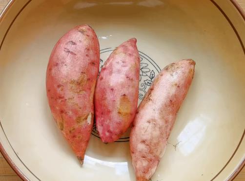 红薯|秋天，吃莲藕吃南瓜都不如吃它，蛋白质是大米7倍，维C是苹果6倍