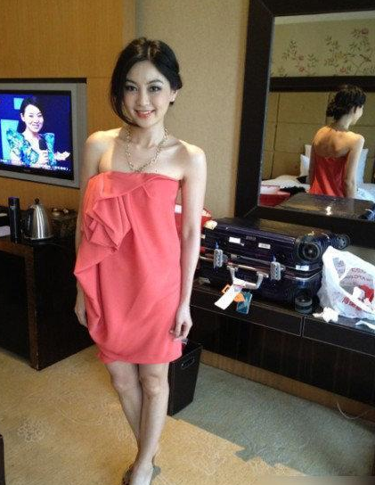 倚天屠龙记|张无忌的四位女人：小昭变老，珠儿更加肥腻，最烦人的她却像是20岁！