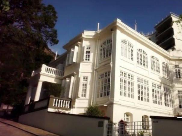 |晒晒张敬轩在香港的家,每件家具都从英国进口,感觉像在欧洲生活