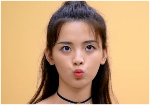 『杨超越』很多综艺找她节目效果不错，这就形成了综艺不断，片约不断的反差