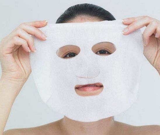 [面膜]面膜里的“塑料纸”有用吗？作用比面膜都大！知道的人很少