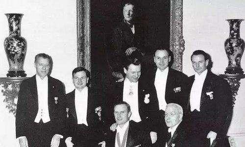 李嘉诚▲全球最有钱的10大家族，中国上榜俩！李嘉诚算一个，另一个是谁？