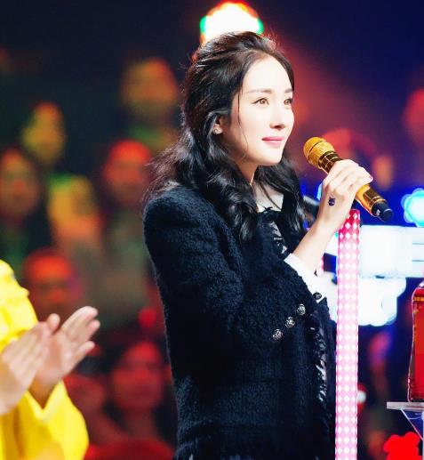 华晨宇@《明日之子4》改做乐队,华晨宇暂别舞台,由他们接手导师职位