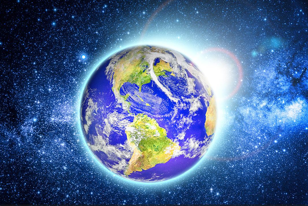 月球|月球离地球这么近，也在太阳系宜居地带，为什么没有出现生命？