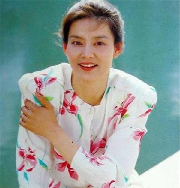 #琼瑶#现在有多丑，年轻时候就有多美，最后一位真的是同一个人？