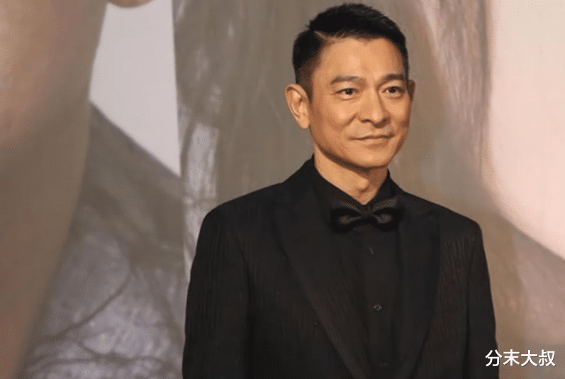 刘德华▲《流浪地球》片尾为什么要鸣谢“刘德华先生”？