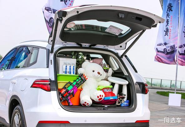 「SUV」吾选车|10万级家用SUV怎么选?买四缸不买三缸,买自动不买手动