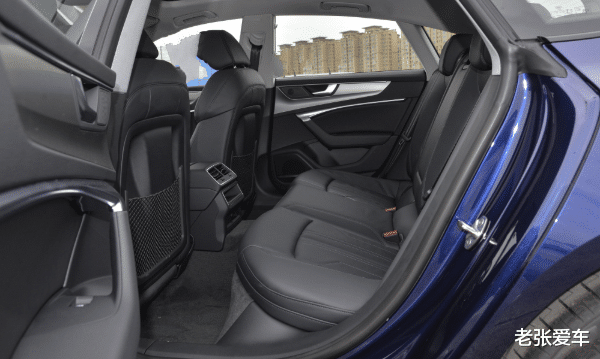 奥迪A7|买啥宝马5系，30岁男人开它更拉风，如今新车连跌7.78万，没白等