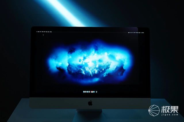 iMac|一片玻璃卖3750?iMac 2020纳米纹理版动手玩:贵,但真的有用
