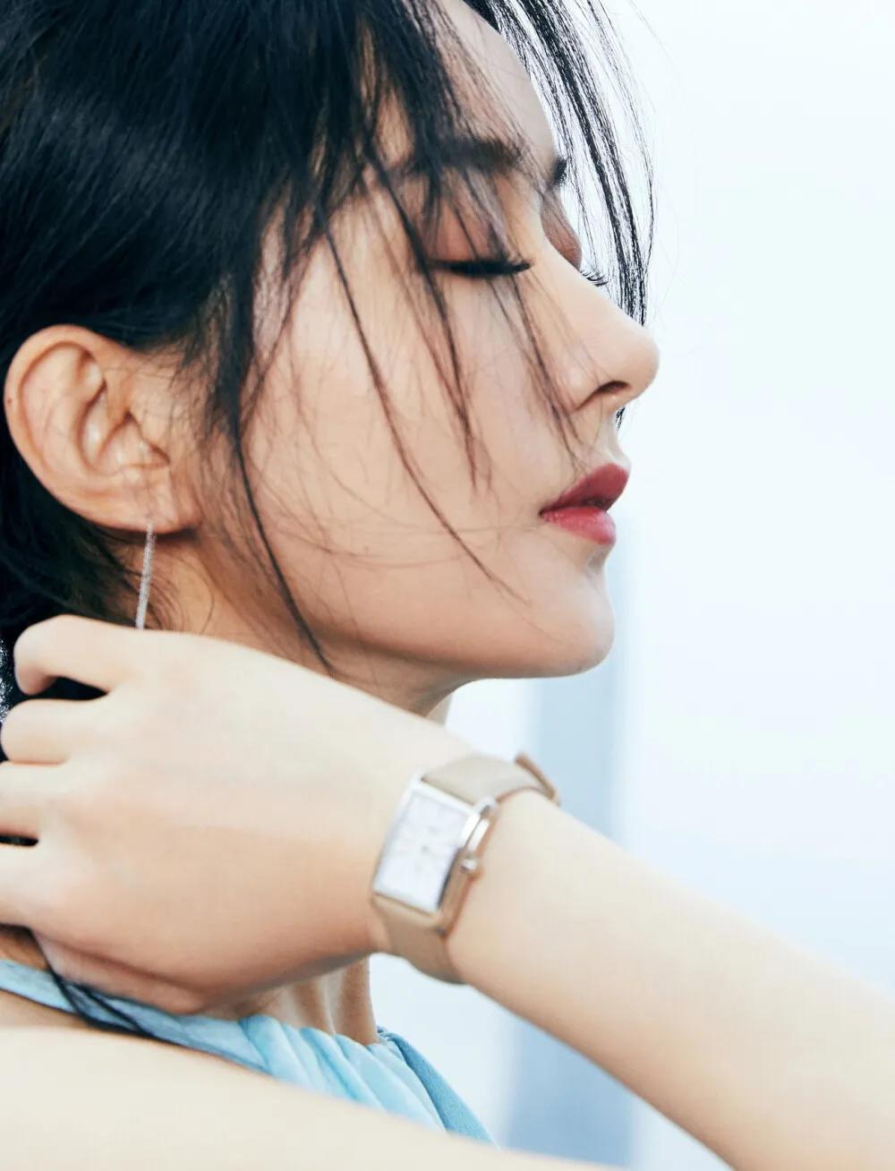 古力娜扎|欧阳娜娜和娜扎同框被虐成助理？美女和大美女的差距究竟在哪？