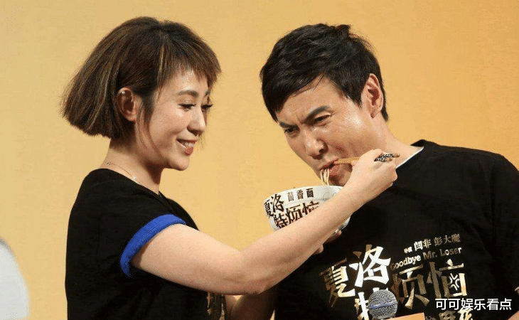 『沈腾』如今沈腾火遍全国，没想到姐姐竟是熟悉的她，难怪沈腾会火！