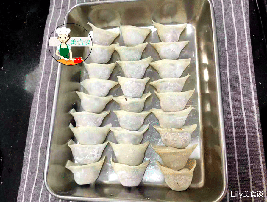 云吞|冷天，包饺子别再用韭菜了，用它鲜甜营养，一咬满嘴爆汁，吃嗨了
