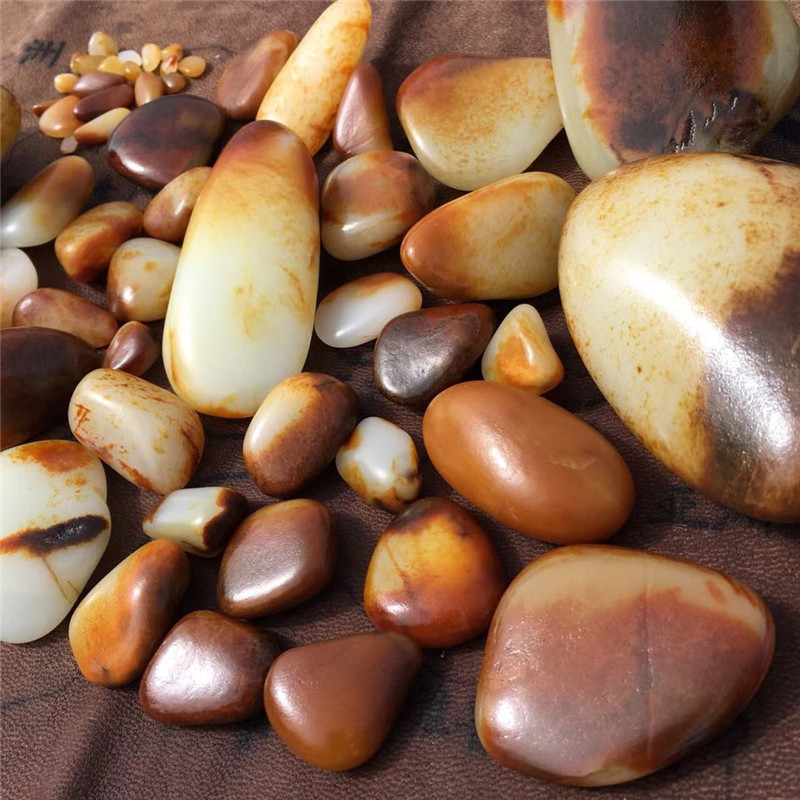 |和田玉中常见的四种黄色玉种，你能分辨吗？