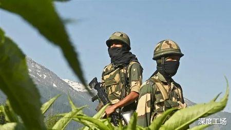 #印度#俄罗斯美国加班赶工，大批武器运往印度：美俄先进武器集结拉达克