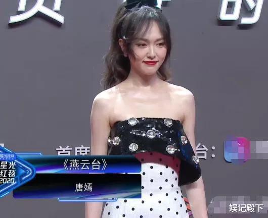 罗晋|唐嫣罗晋同台无交流，一个胖了，一个却瘦成纸片，婚姻破镜难重圆