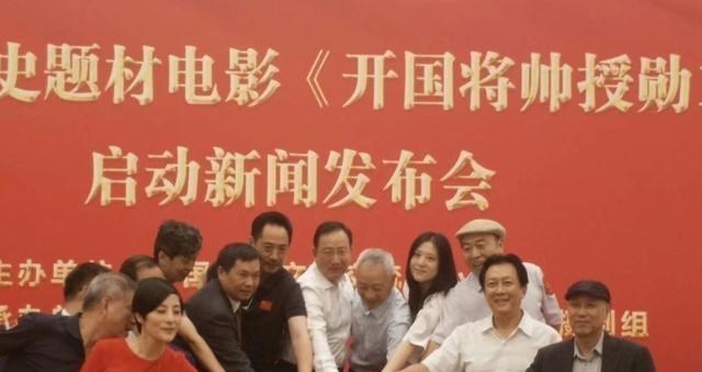 「胡歌」胡歌下半年强势回归，将有3部剧将播，值得期待