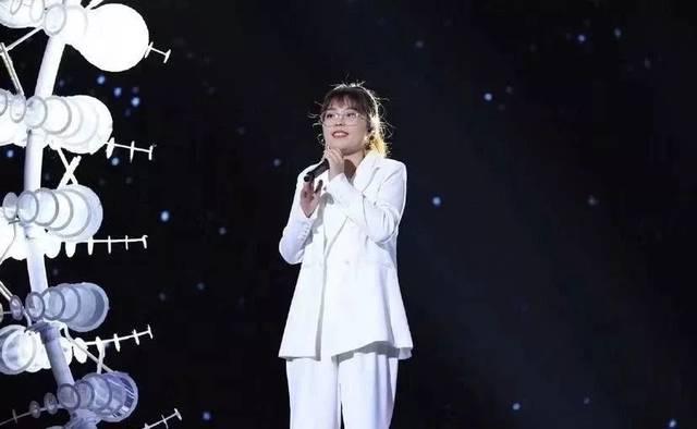 邢晗铭|好声音冠军邢晗铭：微博粉丝不到7万，夺冠后一个月就无人问津