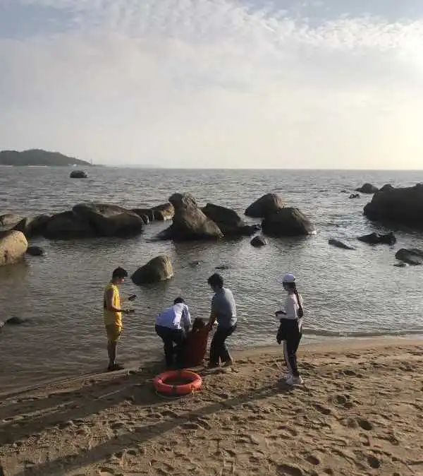 「哈尔滨」今早，珠海渔女旁的那一幕