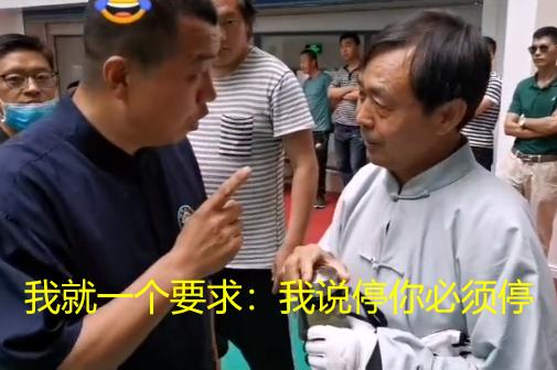 「马保国」让人汗颜，裁判赛前多次警告马保国，让你停手就停手